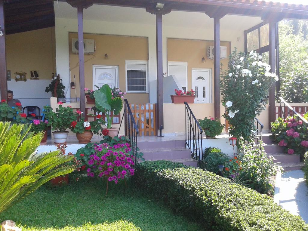 Villa Dallas Вурвуру Екстер'єр фото