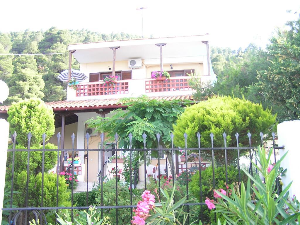 Villa Dallas Вурвуру Екстер'єр фото